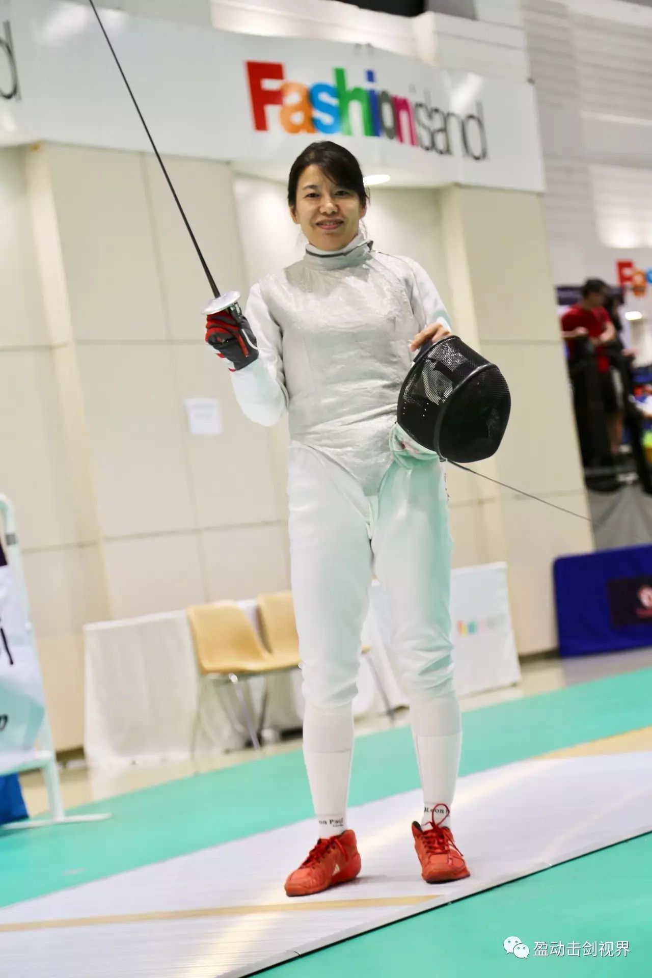 关于击剑公开赛掀起高潮,瓯越旋风队鏖战雪域麒麟队,老将里程碑之夜——教练团队居功至伟的信息 关于击剑公开赛掀起高潮,瓯越旋风队鏖战雪域麒麟队,老将里程碑之夜——教练团队居功至伟的信息